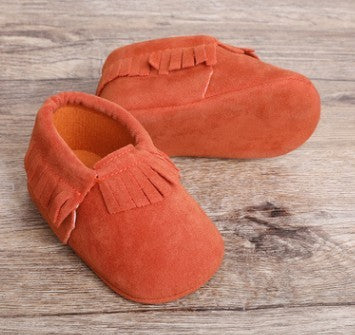 BABY MOCCASIN FRINGED BOOTIES BABY VIBES & CO.